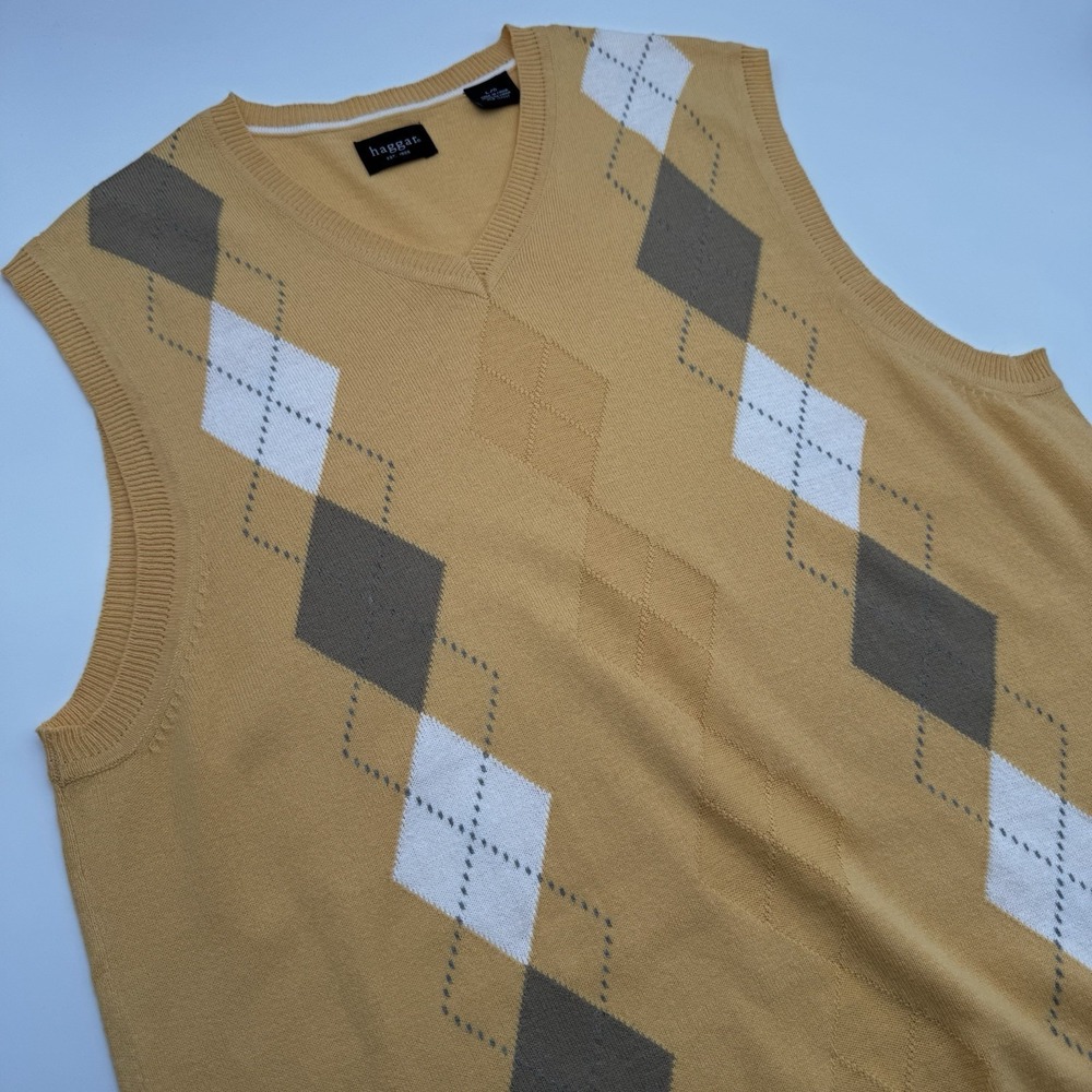 Haggar Men's L Argyle V-Neck Golf Pullover Sweater Vest Cotton Acrylic Yellow